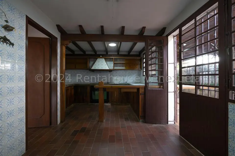 Casa (Multipes Niveles) en Venta en Macaracuay, Distrito Metropolitano - 34