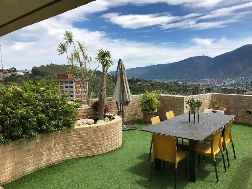 Apartamento (Penthouse) en Venta en Los Naranjos del Cafetal, Distrito Metropolitano - 11