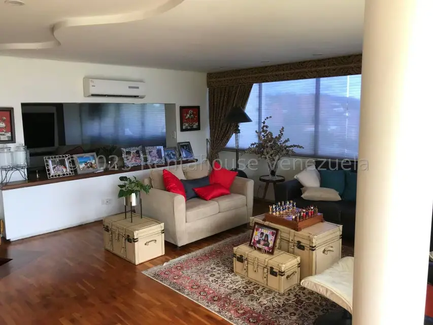 Apartamento (Penthouse) en Venta en Los Naranjos del Cafetal, Distrito Metropolitano - 13