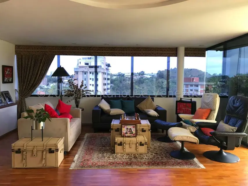 Apartamento (Penthouse) en Venta en Los Naranjos del Cafetal, Distrito Metropolitano - 20