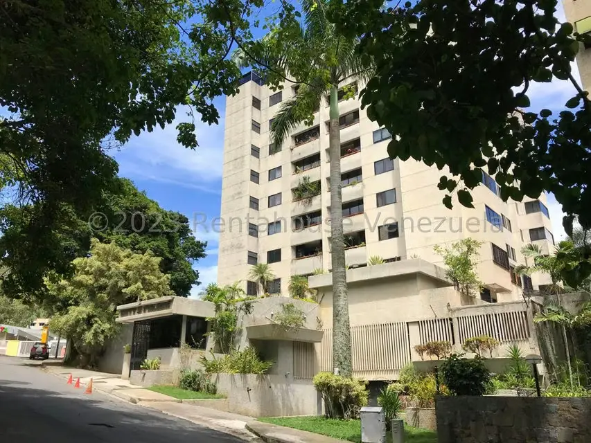 Apartamento (Penthouse) en Venta en Los Naranjos del Cafetal, Distrito Metropolitano - 2