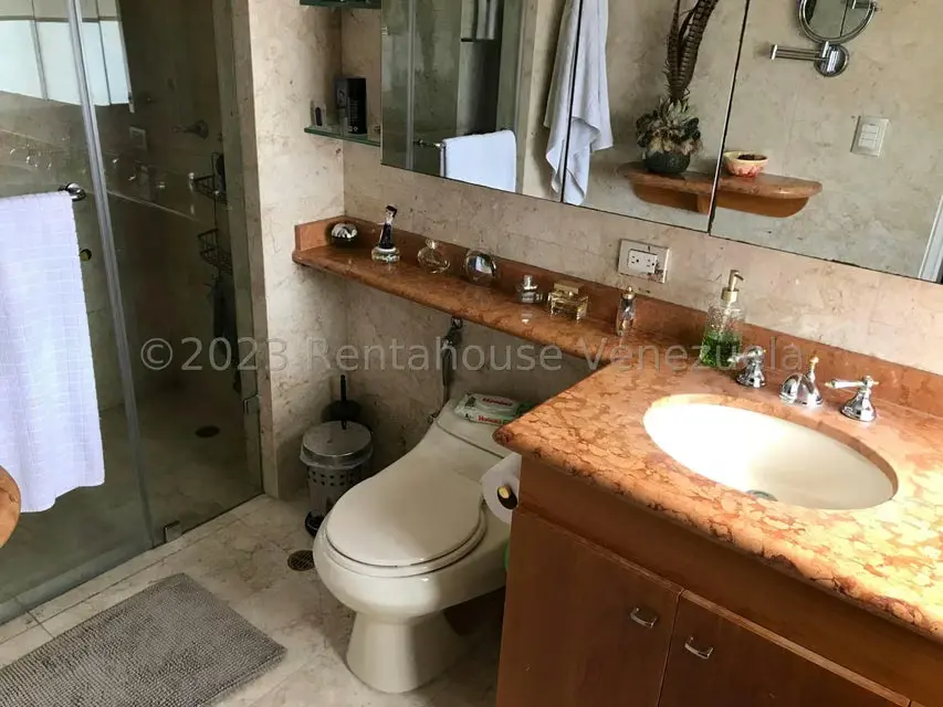 Apartamento (Penthouse) en Venta en Los Naranjos del Cafetal, Distrito Metropolitano - 56