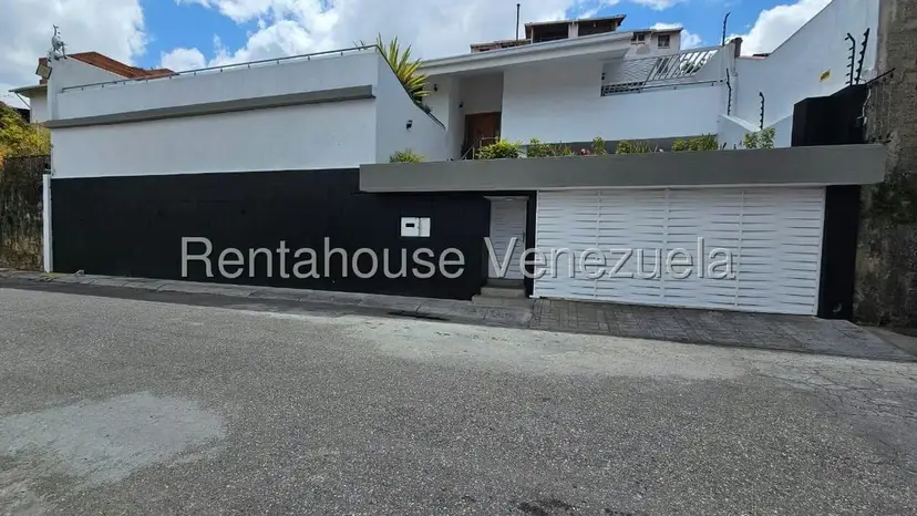 Casa (Multipes Niveles) en Venta en Lomas de La Trinidad, Distrito Metropolitano