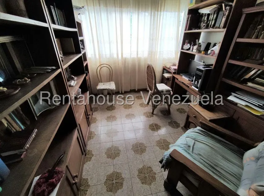 Casa (Multipes Niveles) en Venta en Los Castores, Miranda - 17