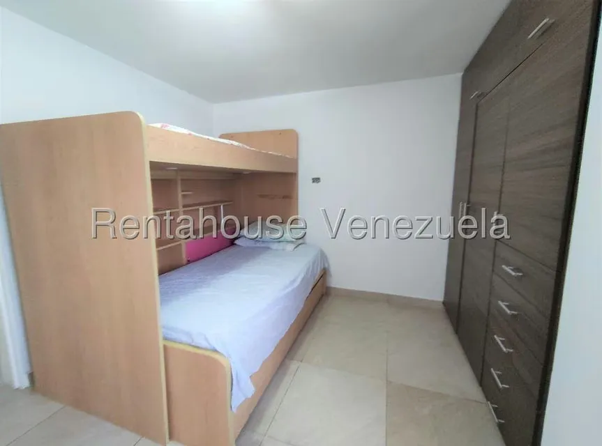 Casa (Multipes Niveles) en Venta en Los Castores, Miranda - 39