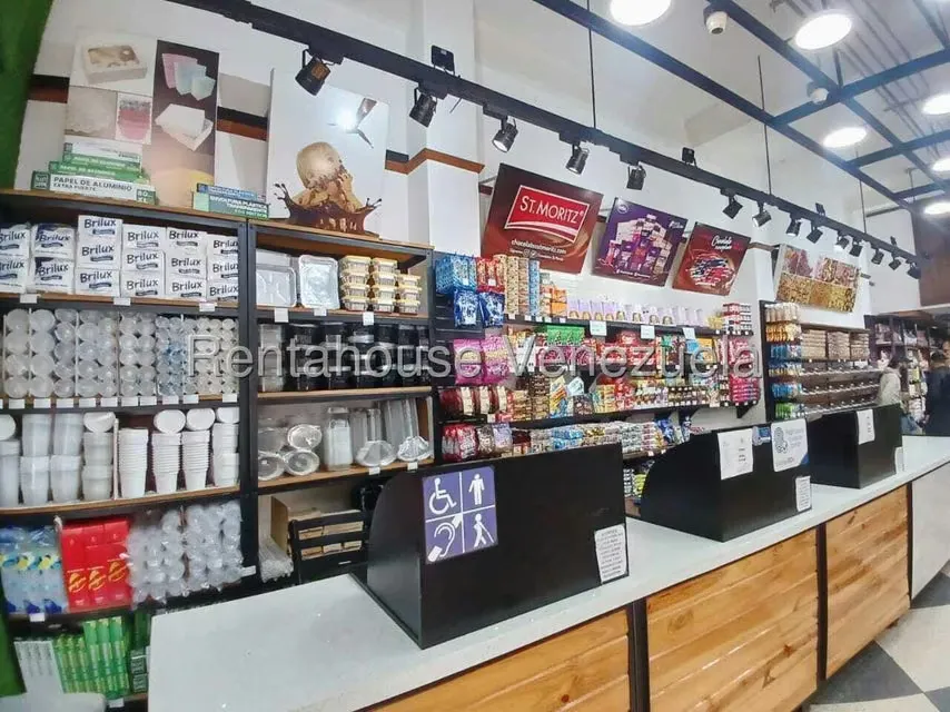 Local Comercial en Alquiler en Parroquia La Candelaria, Distrito Metropolitano - 17