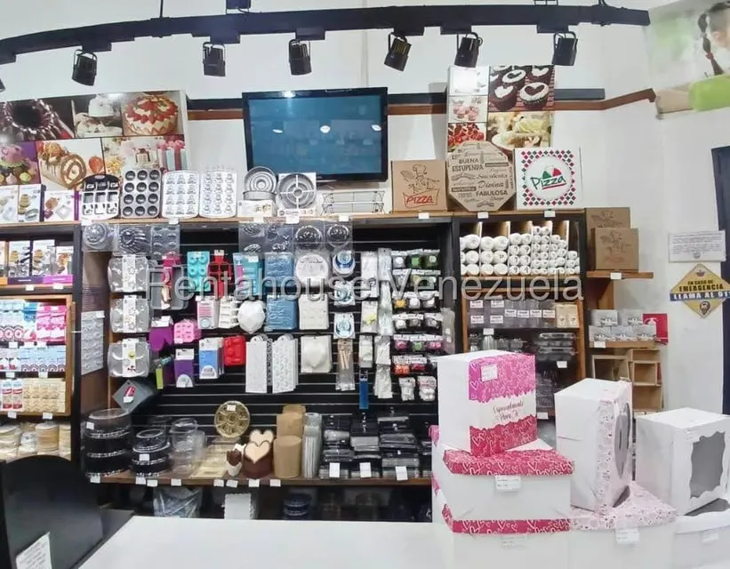 Local Comercial en Alquiler en Parroquia La Candelaria, Distrito Metropolitano - 3