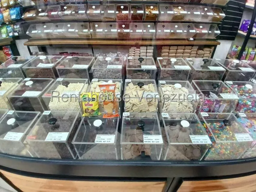 Local Comercial en Alquiler en Parroquia La Candelaria, Distrito Metropolitano - 27
