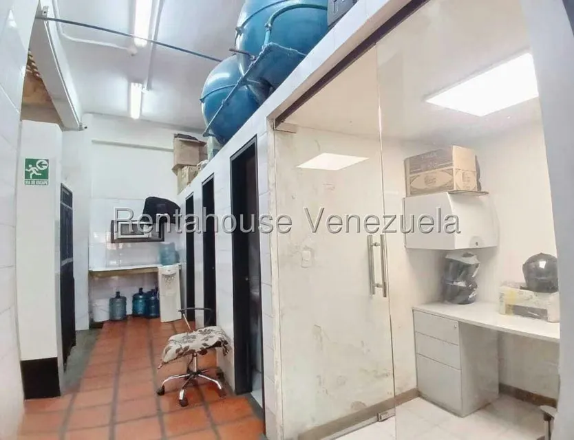 Local Comercial en Alquiler en Parroquia La Candelaria, Distrito Metropolitano - 50