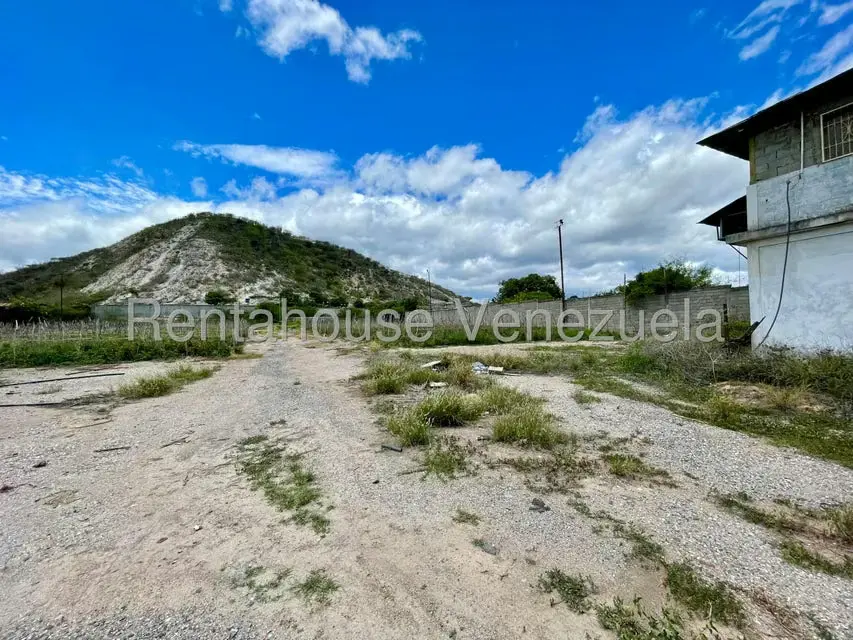 Local Comercial en Venta en Parroquia Juan de Villegas, Lara - 17
