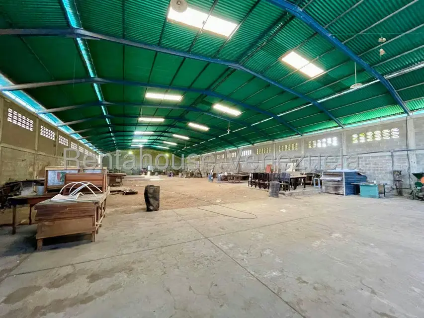 Local Comercial en Venta en Parroquia Juan de Villegas, Lara - 23