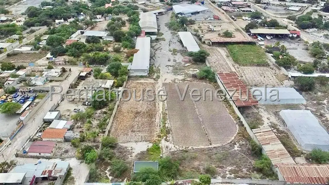 Local Comercial en Venta en Parroquia Juan de Villegas, Lara - 30
