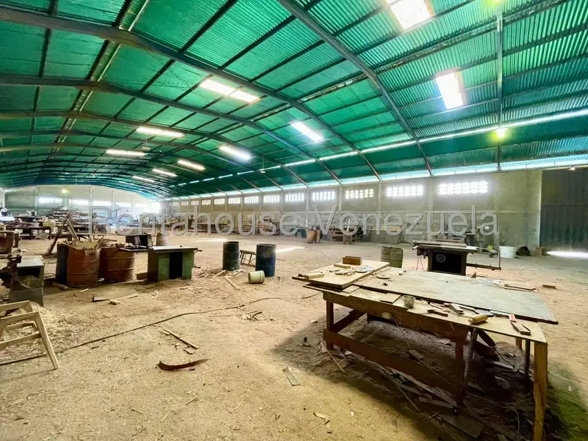 Local Comercial en Venta en Parroquia Juan de Villegas, Lara - 3