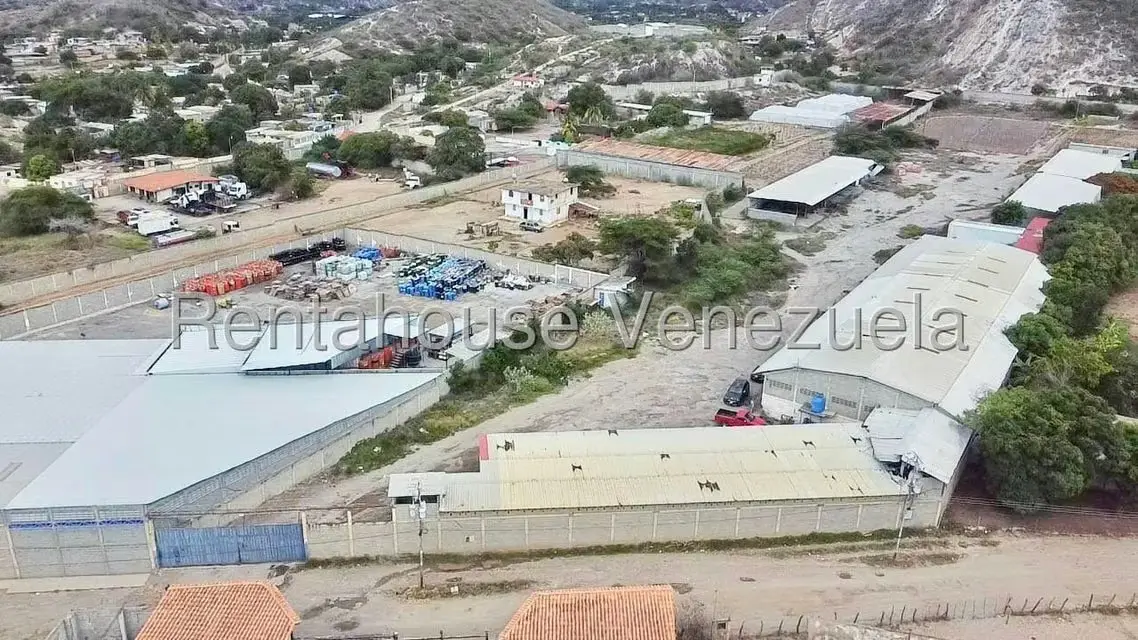 Local Comercial en Venta en Parroquia Juan de Villegas, Lara - 31