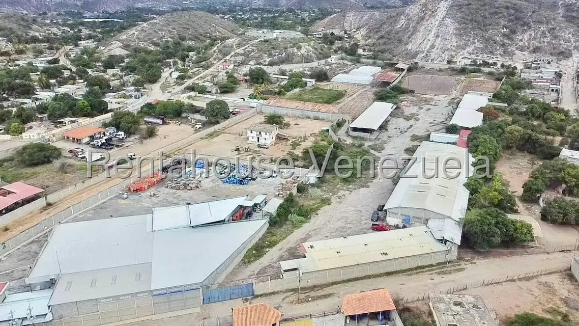 Local Comercial en Venta en Parroquia Juan de Villegas, Lara - 33