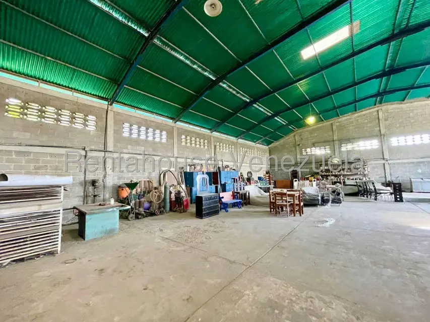 Local Comercial en Venta en Parroquia Juan de Villegas, Lara - 4