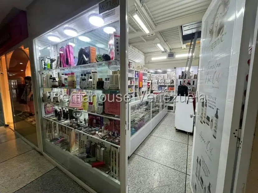Comercial (Local Comercial) en Alquiler en La Esmeralda, Carabobo
