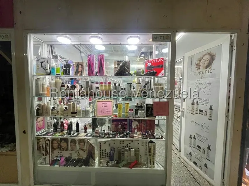 Local Comercial en Alquiler en La Esmeralda, Carabobo - 2