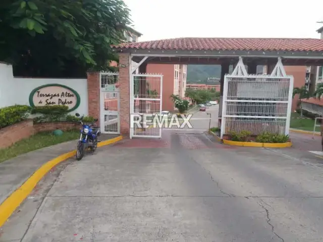 Venta Apartamento 77 Mtrs2, Piso 3, Terrazas Altos de San Pedro, Guarenas Edo. Miranda