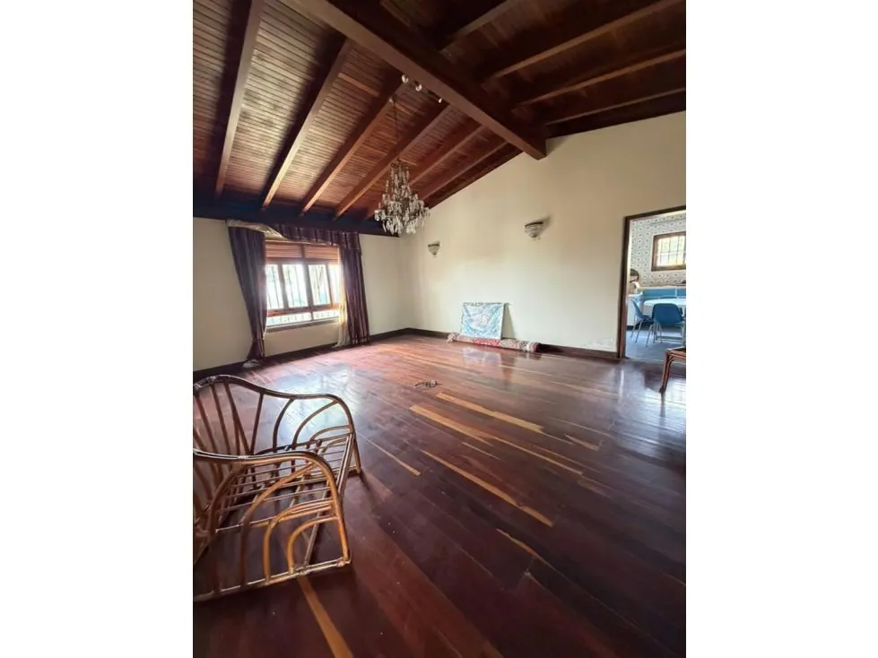 Vendo casa para remodelar 920m2 La Lagunita 6239 - 38
