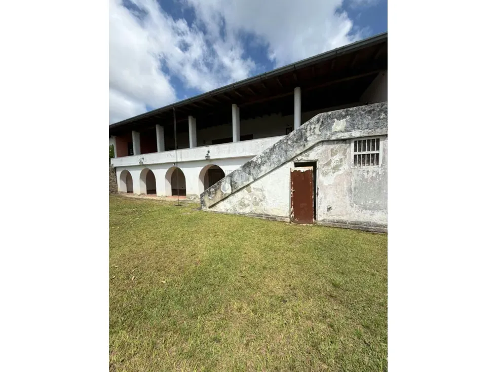 Vendo casa para remodelar 920m2 La Lagunita 6239 - 52