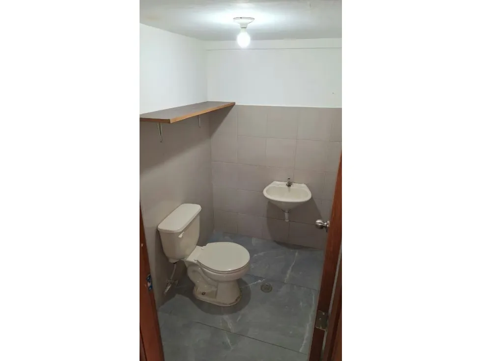 Local en Venta. Valle Abajo, Los Chaguaramos - 8