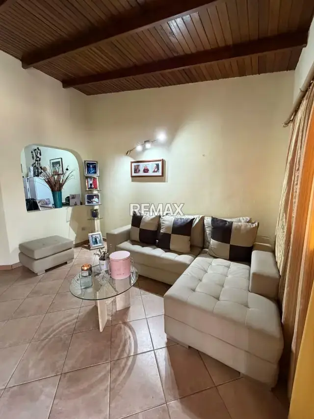 EN VENTA CASA URBANIZACIÓN BELLA VISTA - AV. BELLA VISTA MATURIN