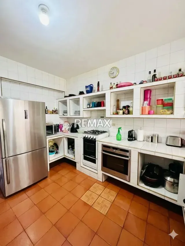 Venta de casa quinta dos niveles con local comercial - 4