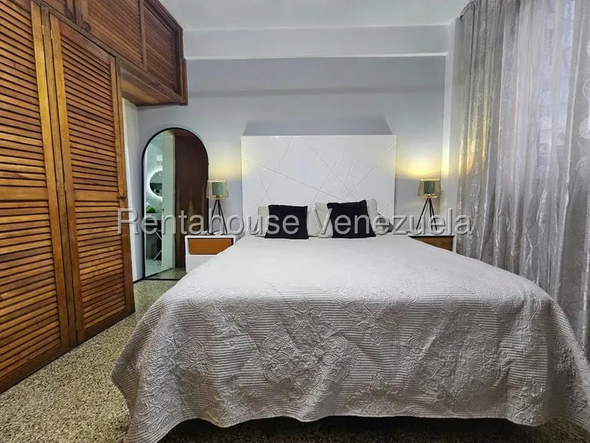 Apartamento (1 Nivel) en Venta en Bello Monte, Distrito Metropolitano - 14