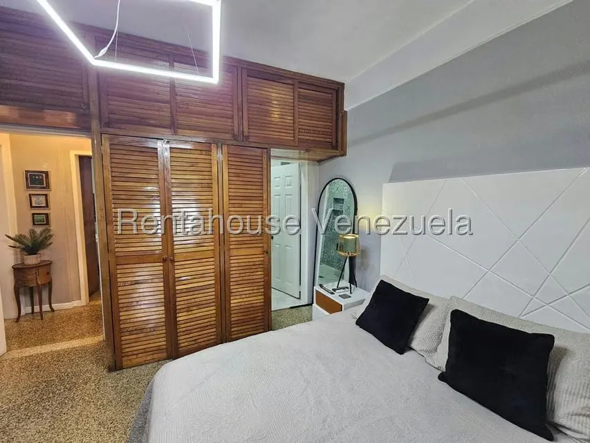 Apartamento (1 Nivel) en Venta en Bello Monte, Distrito Metropolitano - 15