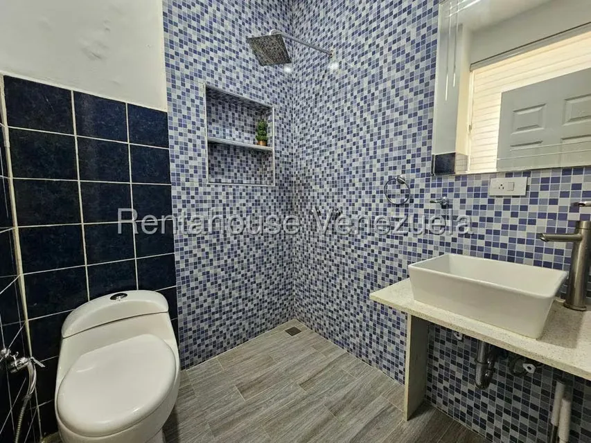 Apartamento (1 Nivel) en Venta en Bello Monte, Distrito Metropolitano - 22