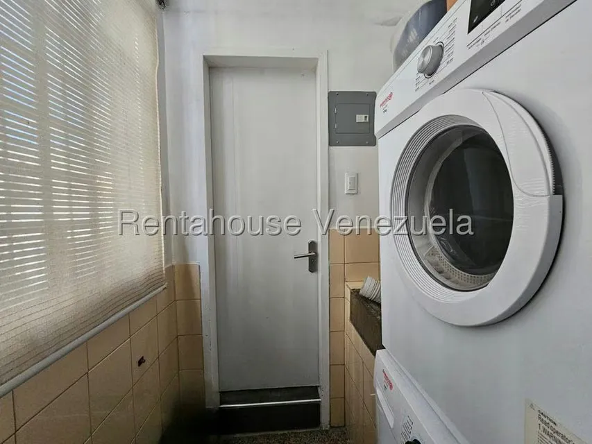 Apartamento (1 Nivel) en Venta en Bello Monte, Distrito Metropolitano - 26