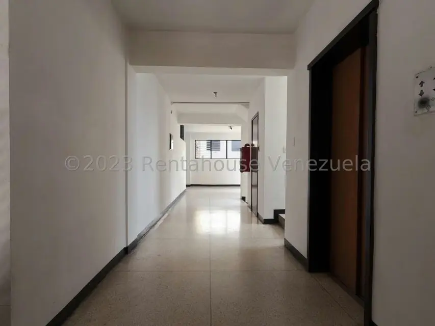 Comercial (Edificio) en Venta en Centro, Lara - 11