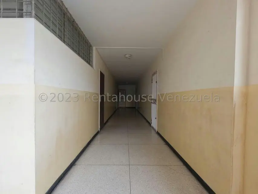 Comercial (Edificio) en Venta en Centro, Lara - 6
