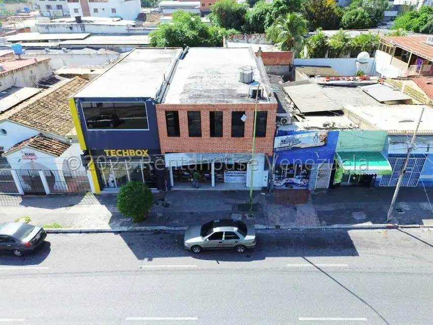 Edificio en Venta en Centro, Lara - 2
