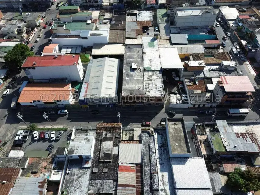 Edificio en Venta en Centro, Lara - 3