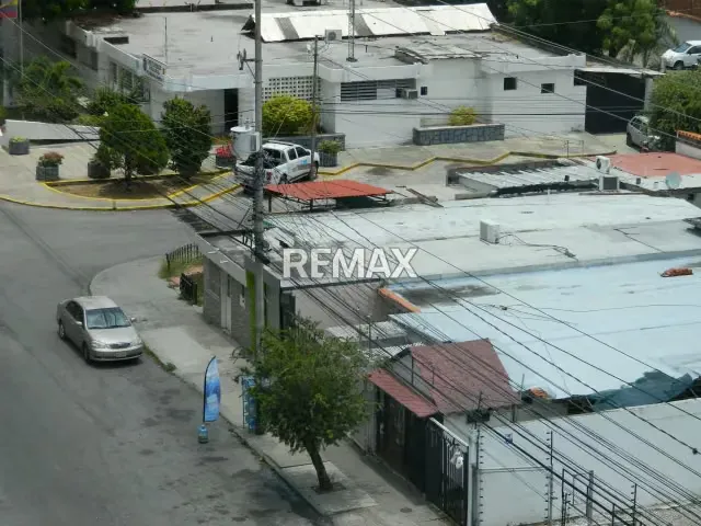 ALQUILO OFICINA COMERCIAL EN ESTE BARQUISIMETO - 18