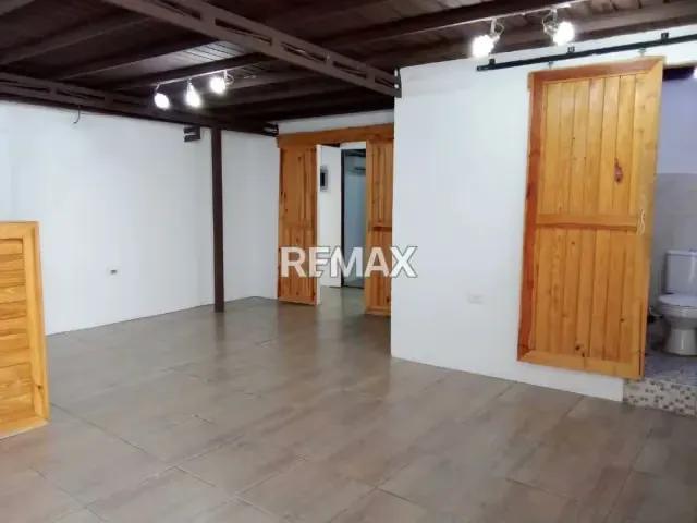 ALQUILO OFICINA COMERCIAL EN ESTE BARQUISIMETO - 2