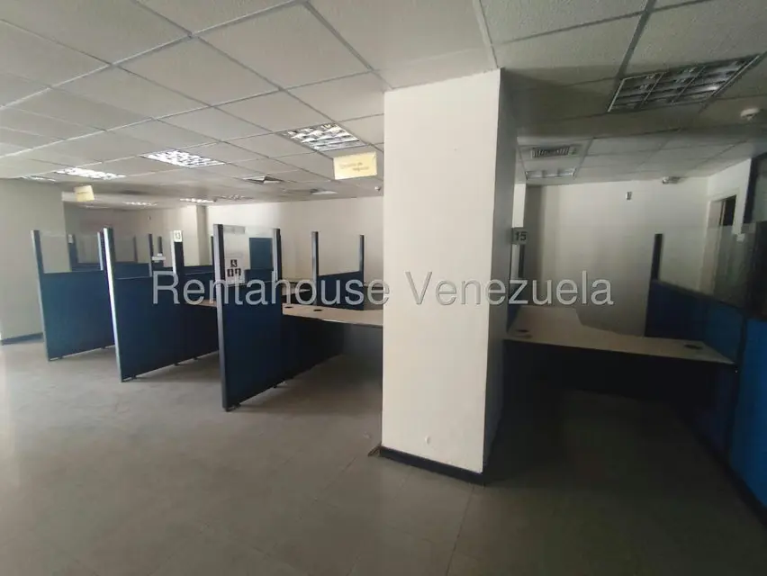 Comercial (Local Comercial) en Venta en Avenida Bella Vista, Zulia - 39