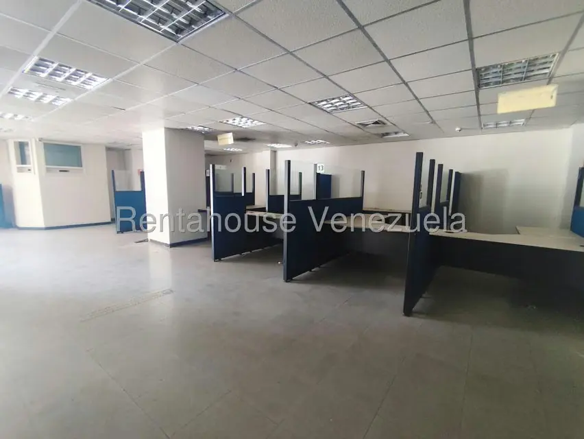 Comercial (Local Comercial) en Venta en Avenida Bella Vista, Zulia - 41
