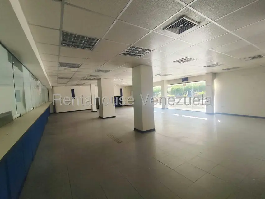 Comercial (Local Comercial) en Venta en Avenida Bella Vista, Zulia - 9
