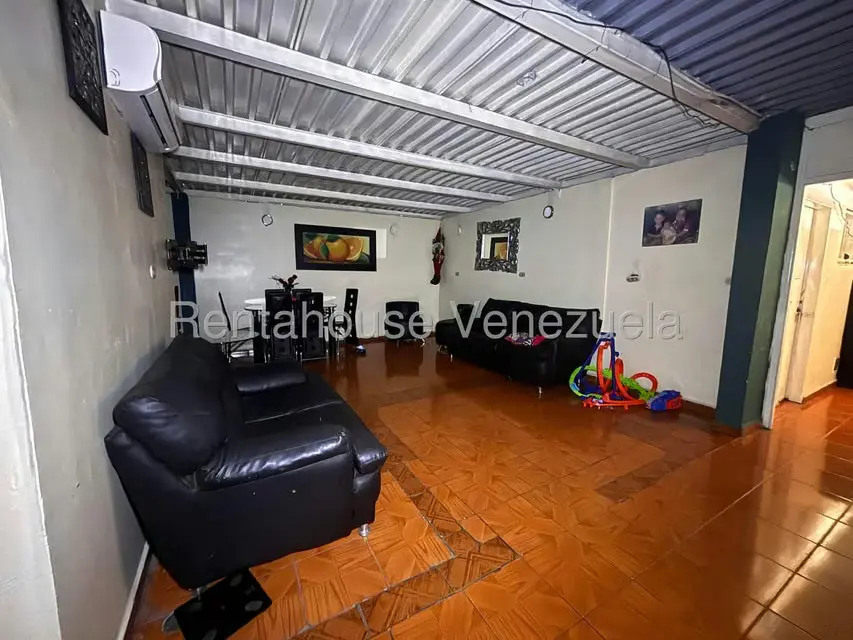 Casa (Multipes Niveles) en Venta en Zona Oeste, Lara - 12