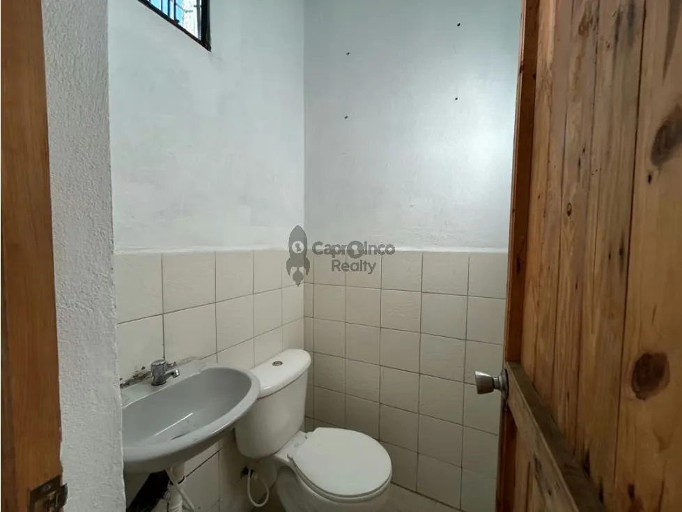 LOCAL COMERCIAL 2 EN ALQUILER A POCOS METROS AV BOLIVAR BEJUMA - 2