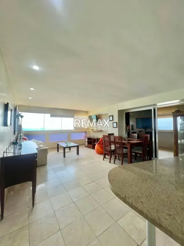 Alquilo Espectacular Apartamento en Playa Grande con vista al mar - 12