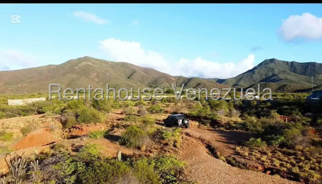 Terreno (Comercial) en Venta en Taguantar, Nueva Esparta - 3