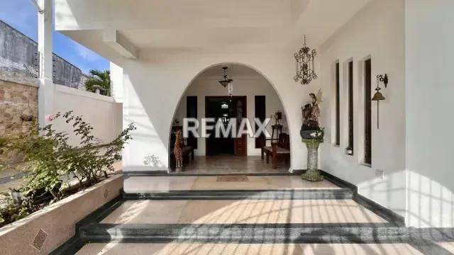 EN VENTA Excelente oportunidad en el corazón de Rubio Ubicada en la Av. 9 entre calles 23 y 24, sector El Refugio, Municipio Junín, esta espaciosa propiedad combina comodidad, funcionalidad!!! - 13