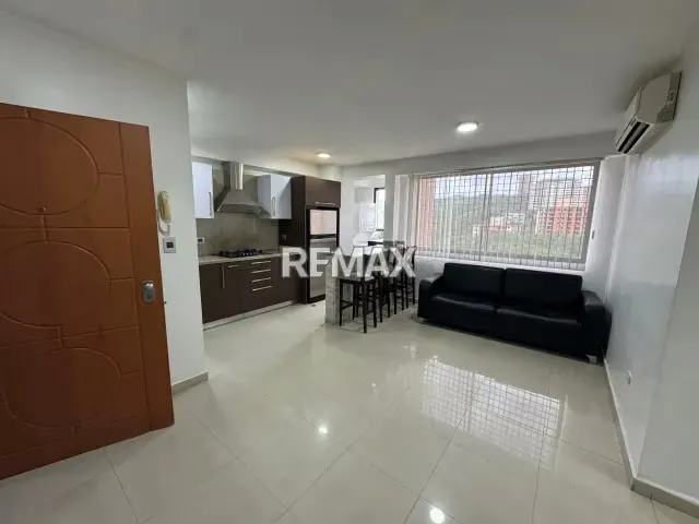 Apartamento en alquiler en Lomas de Los Mangos - 7