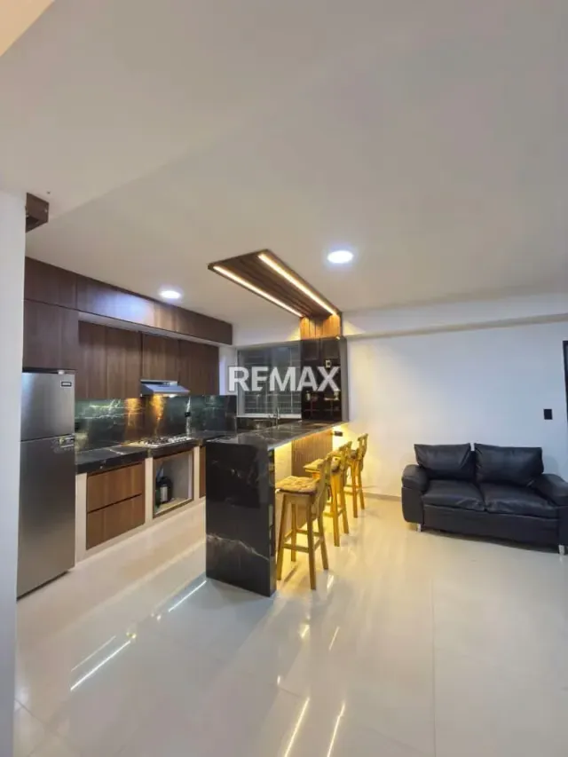Apartamento en Alquiler amoblado San Juan Bautista IV - 2