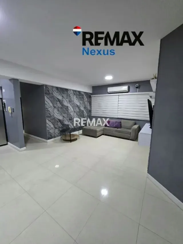 En venta apartamento en el corazon de Las acacias Edf. Atenas Valera estado Trujillo - 5