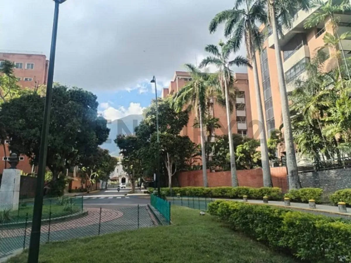 Exclusivo Apartamento en venta en La Urbanizacion Campo Alegre, remodelado